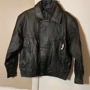 Leather jacket with removable black fur liner